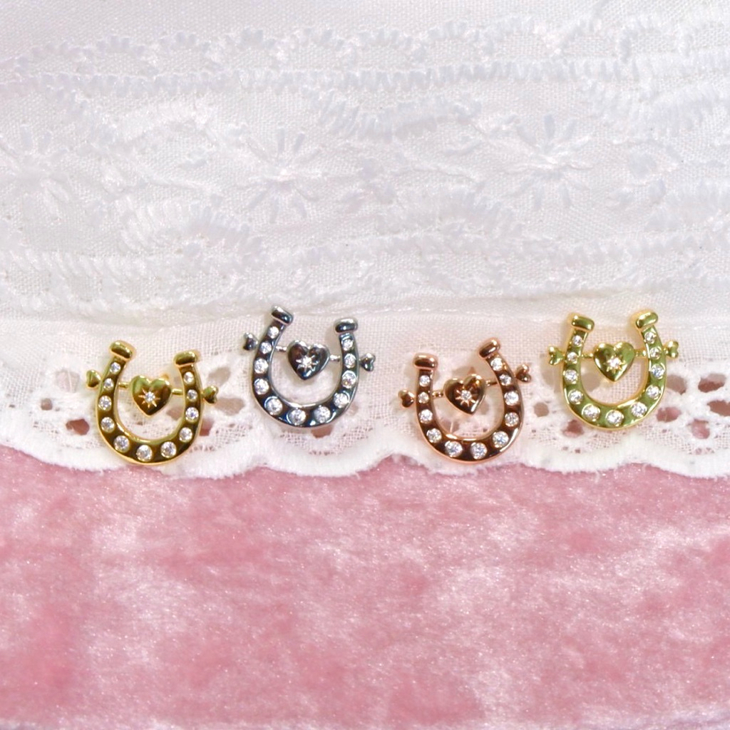 Pat & Shine - ต่างหู เกือกม้า Lucky Horseshoe Studs