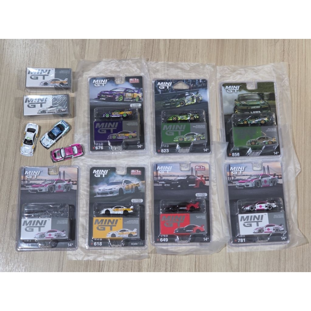 1/64 Mini GT S15 LBWK Set