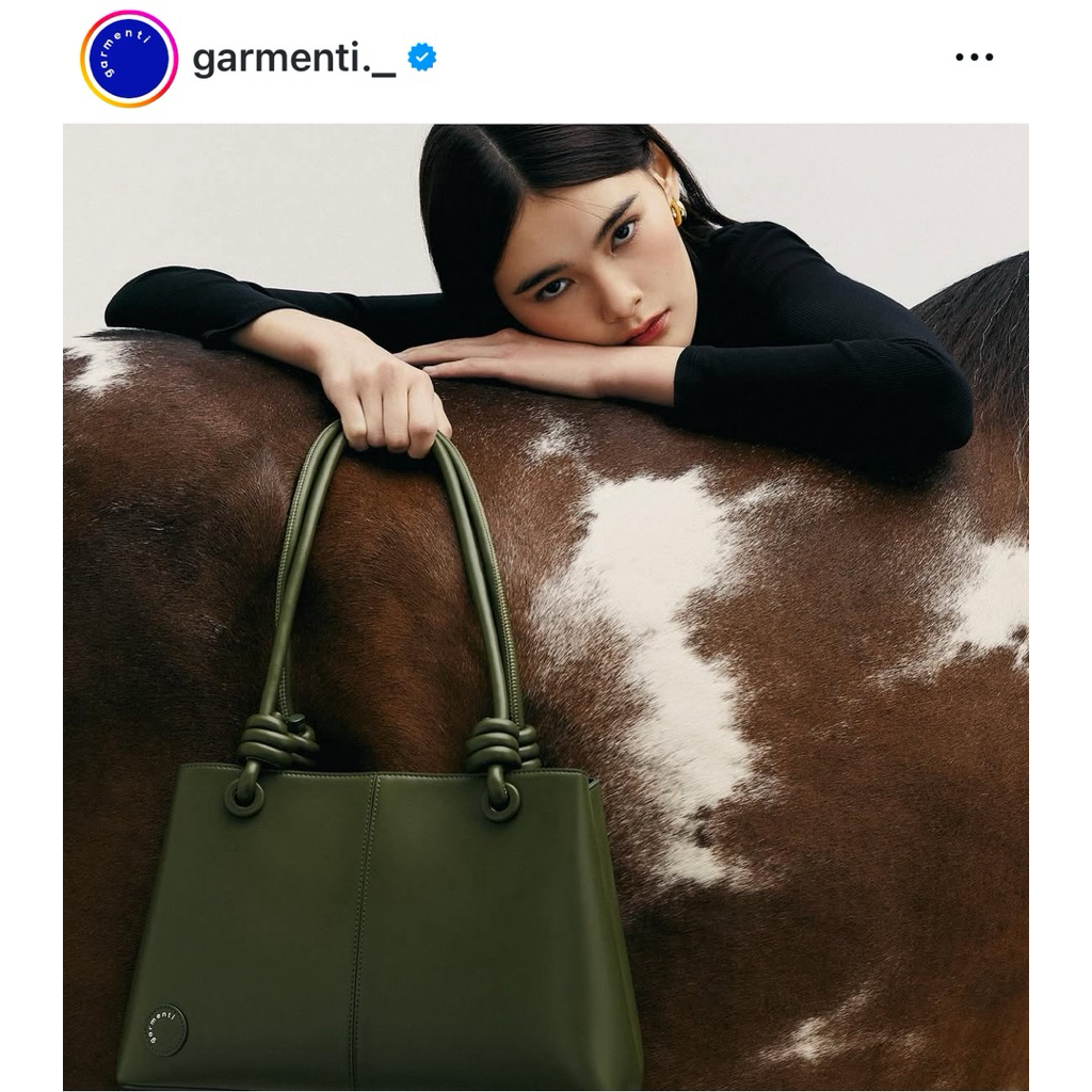 Garmenti Carry All medium สีเขียว🥦