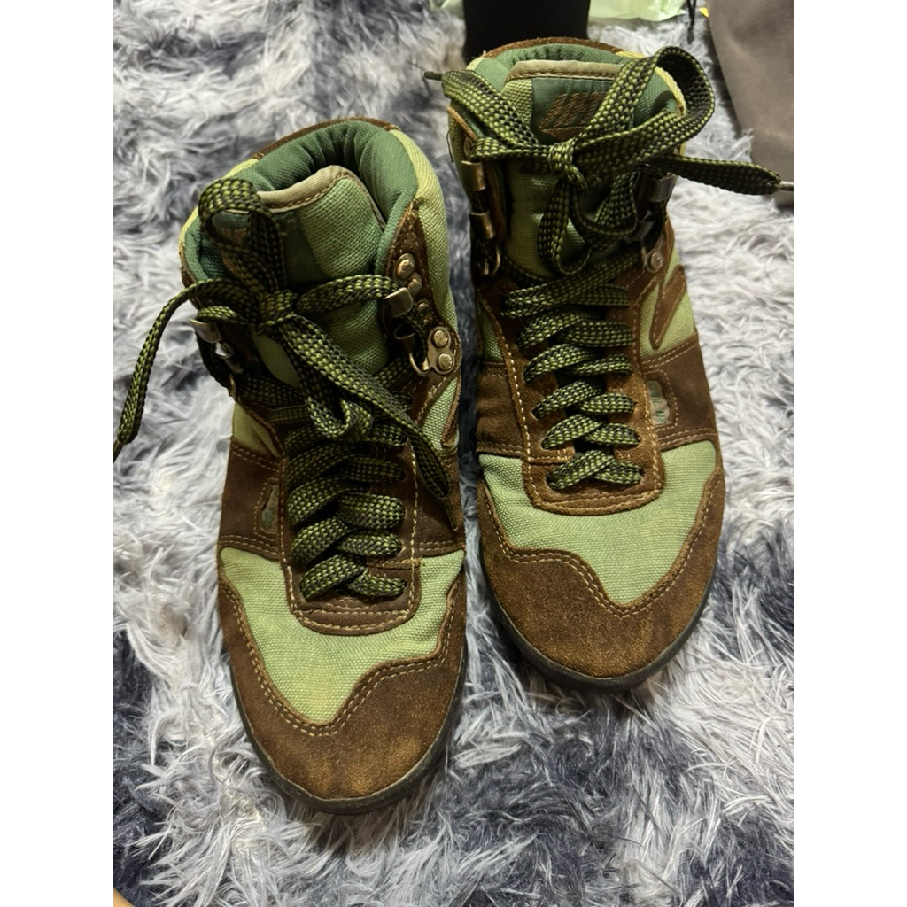 รองเท้าHI-TEC🇰🇷1990sของแท้100%ไซร้42.5