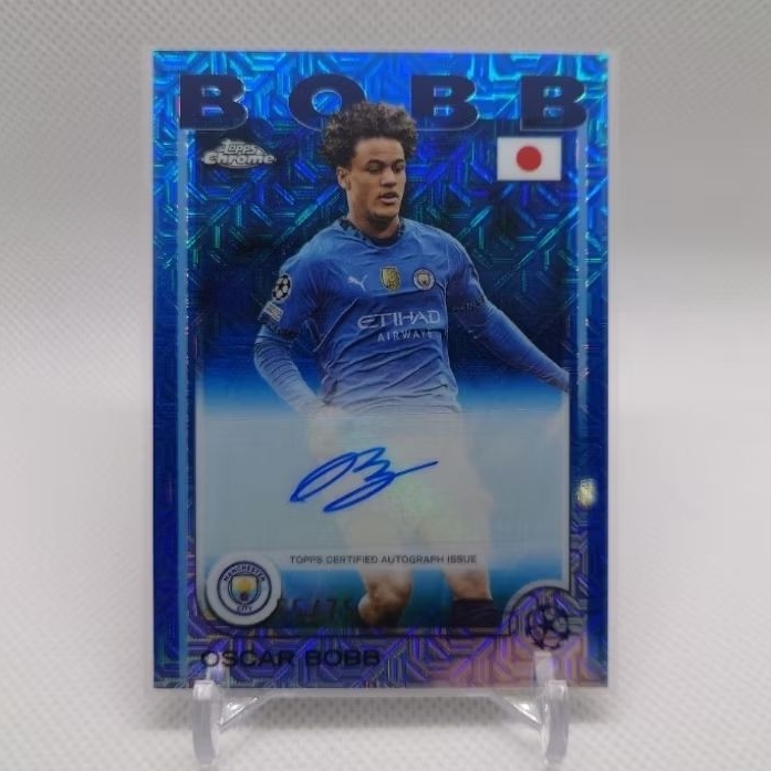 Topps Japan Edition 2025 - Oscar Bobb - Manchester City - Base Autograph Blue Mojo /75