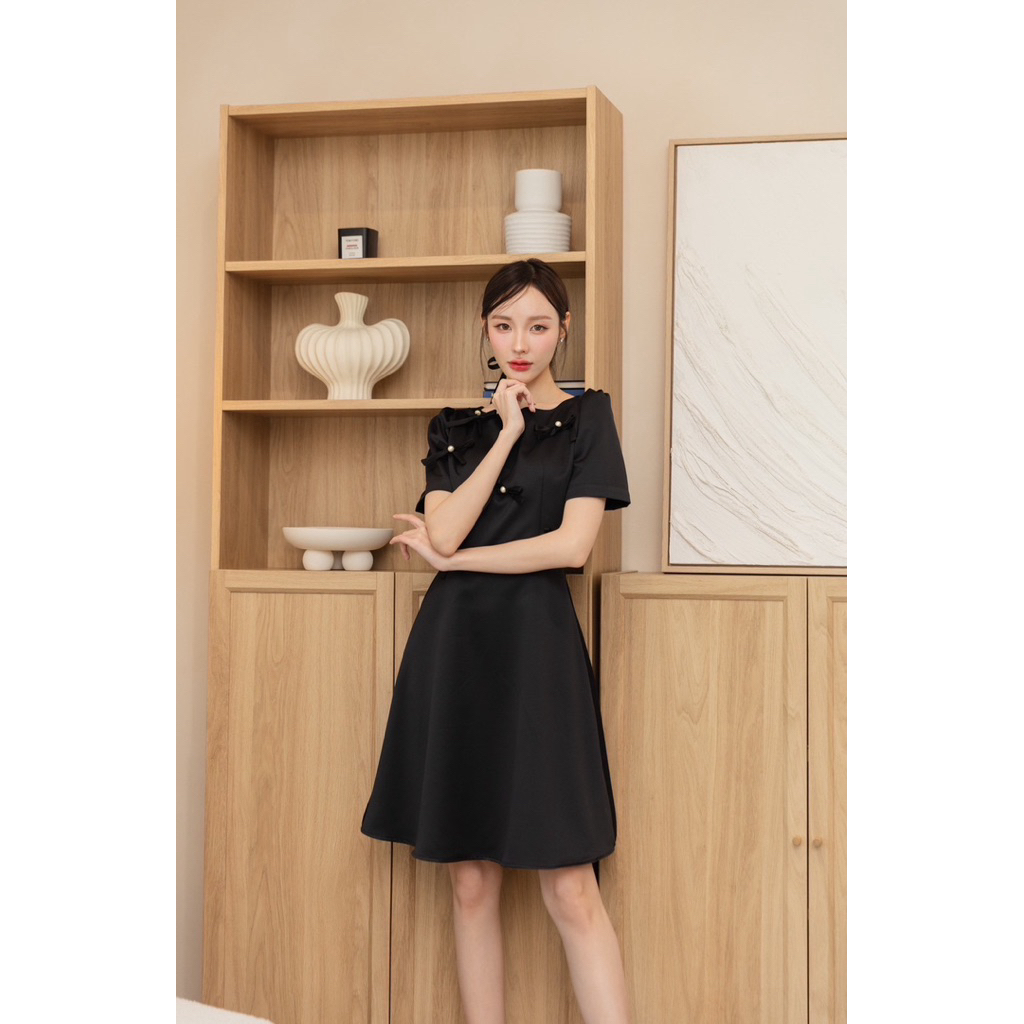 🐧Delaney Dress🐧 **งดกดคืนสินค้า**อ่านละเอียดให้ครบถ้วนก่อนสั่งซื้อ