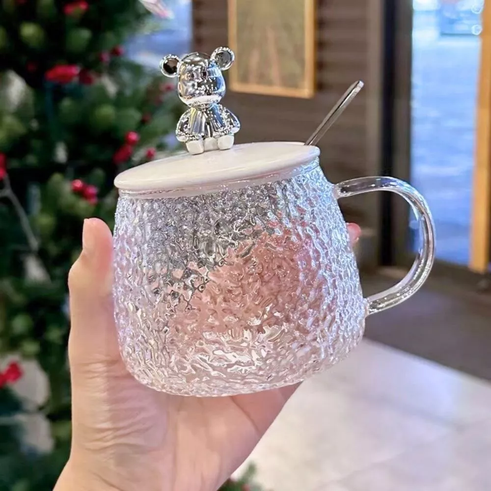 แก้วกาแฟหมี 400 ml. แก้วใสพร้อมช้อนและฝาปิด ดีไซน์ลายน้ำแข็ง แก้วคาเฟ่ มินิมอล เกาหลีเกาใจ ส่งจากไทย!!!