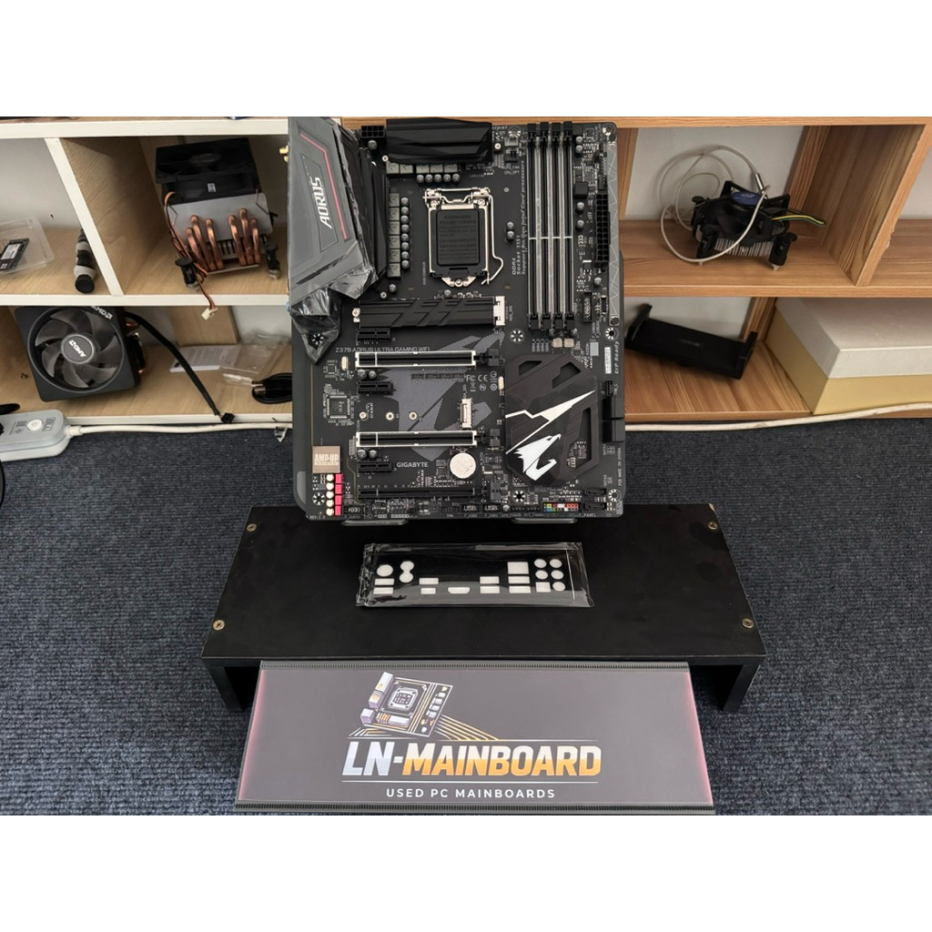 [Mainboard มือสอง] Gigabyte Z370 Aorus Ultra Gaming Wifi LGA1151 Gen8-9 (มีแค่ตัวบอร์ดกับฝาหลังสั่งท