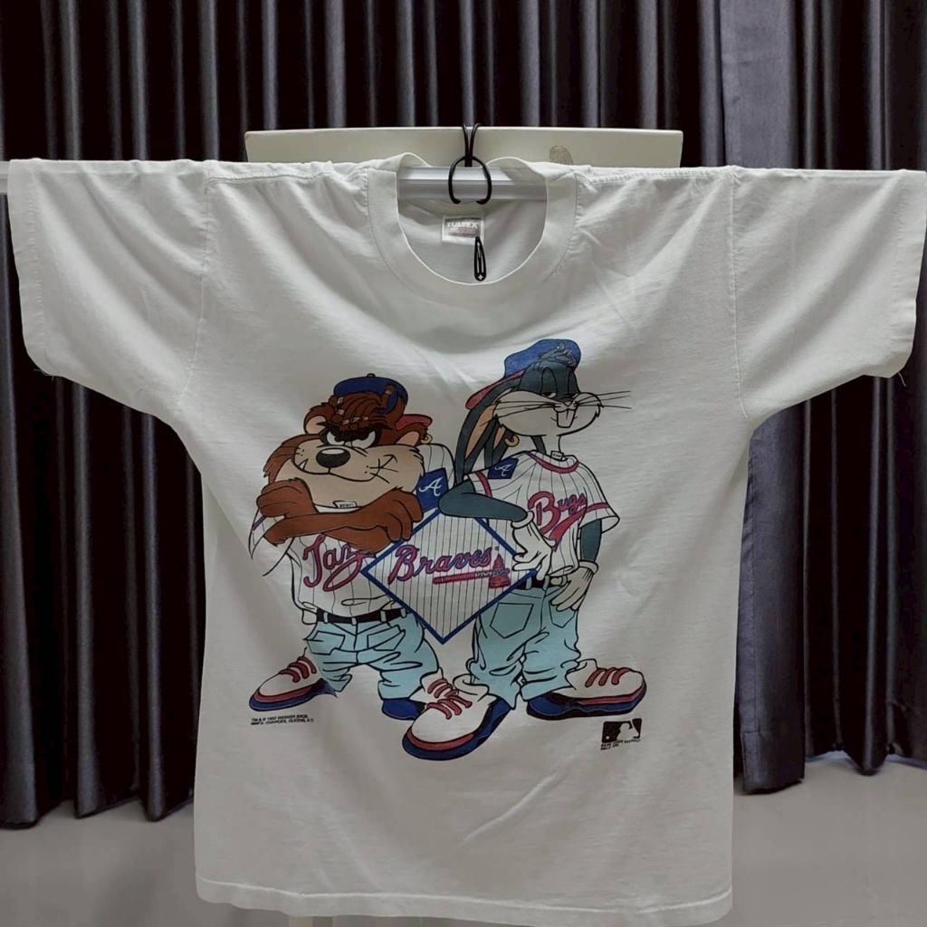 《แท้💯》เสื้อยืด Vintage Tultex Atlanta Braves Looney Tunes ปี 1993 (L)