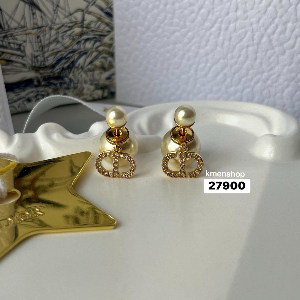 New ต่างหู  Dior พร้อมส่ง