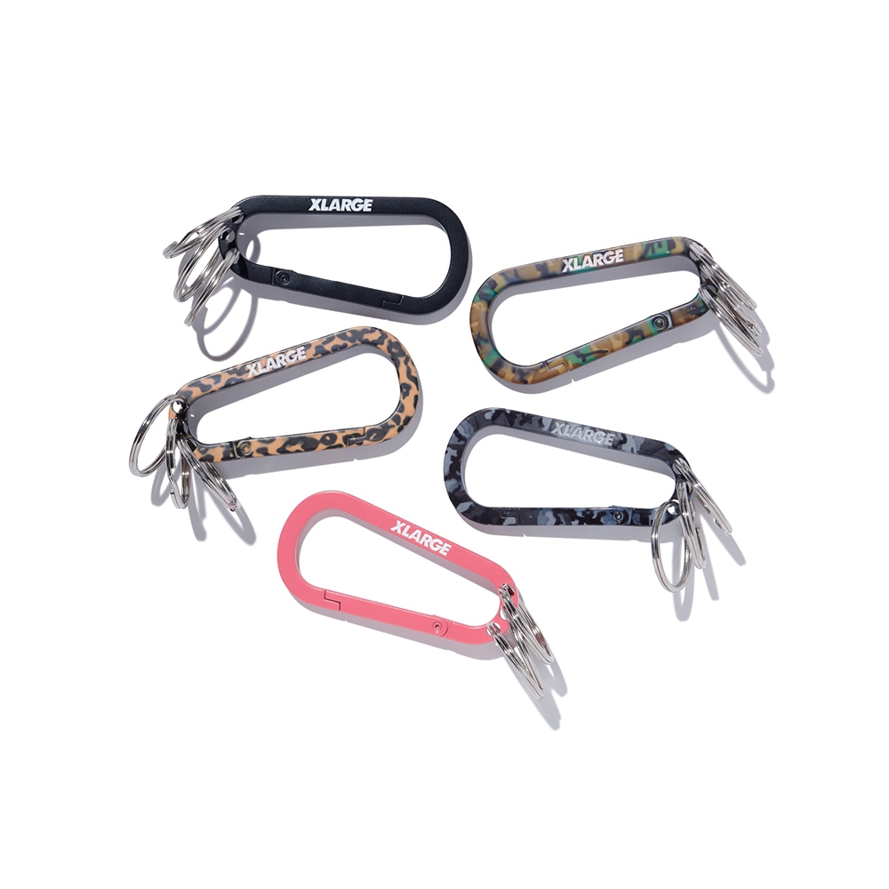 พวงกุญแจ XLARGE รุ่น STANDARD LOGO KEYRING CARABINER