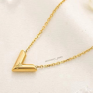 ✨สร้อยคอสแตนเลส รุ่นL-v02 งานสวยตรงปกค่ะ ใส่สวยแบบเรียบหรูค่ะ