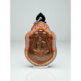 กรอบพระสำเร็จ เหรียญเสมาแปดรอบ หลวงปู่ทิม ขนาดพระ 2.7x3.8 รวมห่วง 4.2 cm. รบกวนวัดขนาดพระก่อนสั่งซื้อ มีพร้อมส่ง