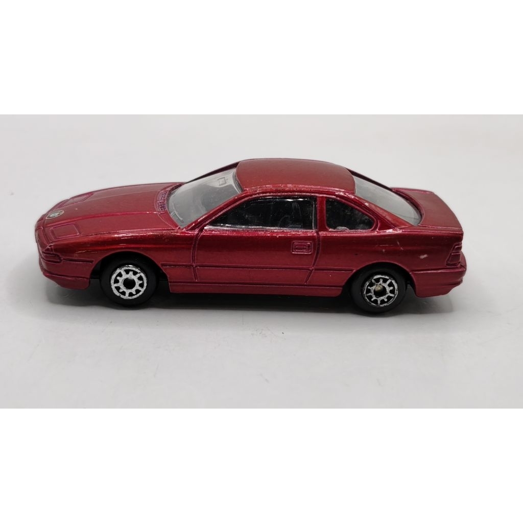 🔵🔵UN01 โมเดลรถเหล็ก Maisto BMW 850i