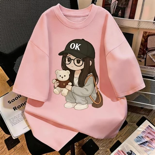 TEE·SHOP🍀 เสื้อยืดโอเวอร์ไซส์ แบบเกาหลีเท่ๆ "Teddy Girl" ลายพิมพ์เหมือนปัก ผ้านิ่มใส่สบาย ส่งปลายทางได้ S-3XL 📦