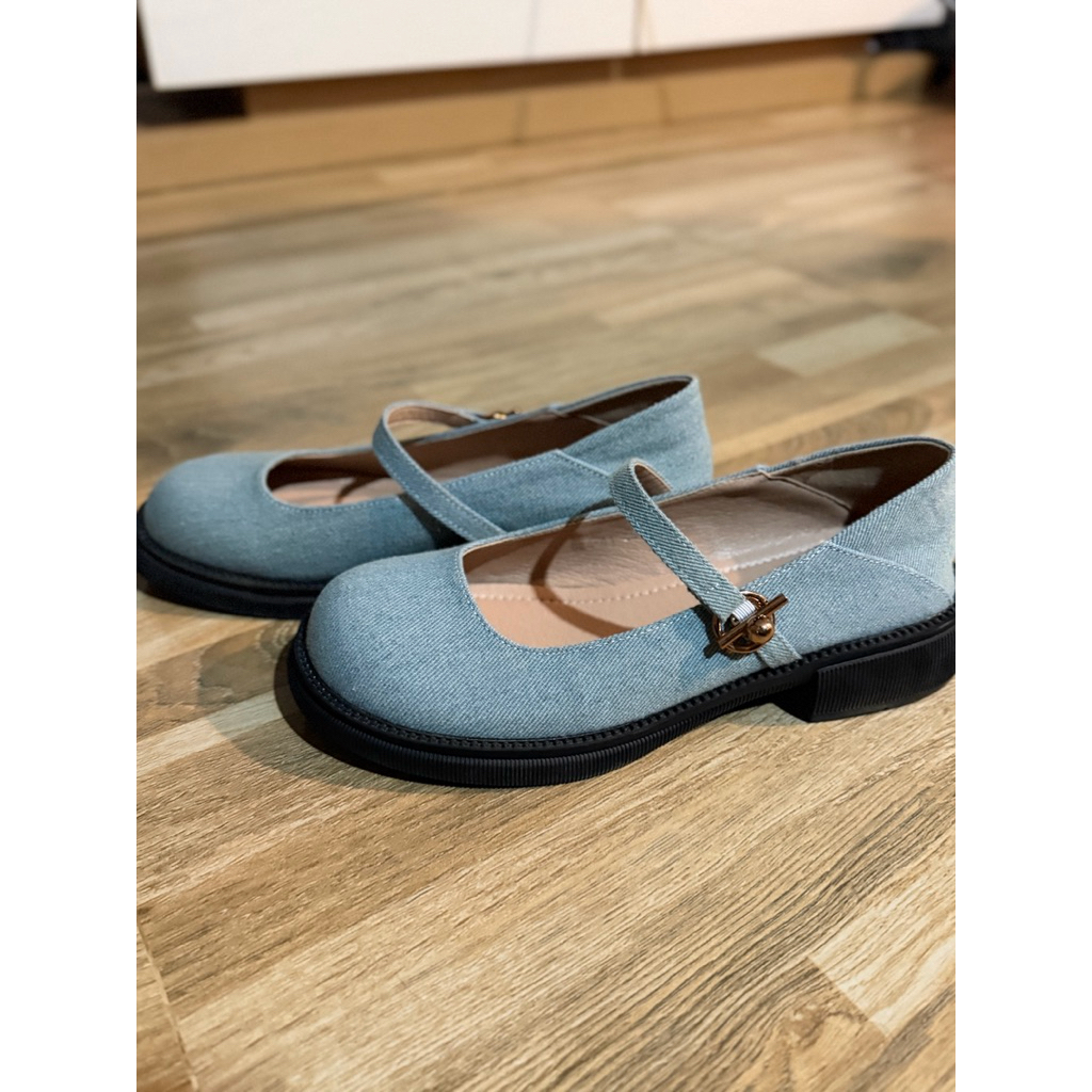 รองเท้าแมรี่เจน สียีนส์Labotte💙