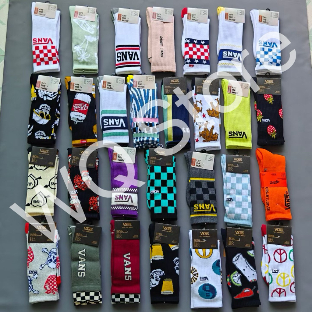 ถุงเท้า Vans แฟชั่น ลายสตรีท สไตล์สเก็ตบอร์ด ถุงเท้ายาว ข้อยาว Unisex เลือกลายได้