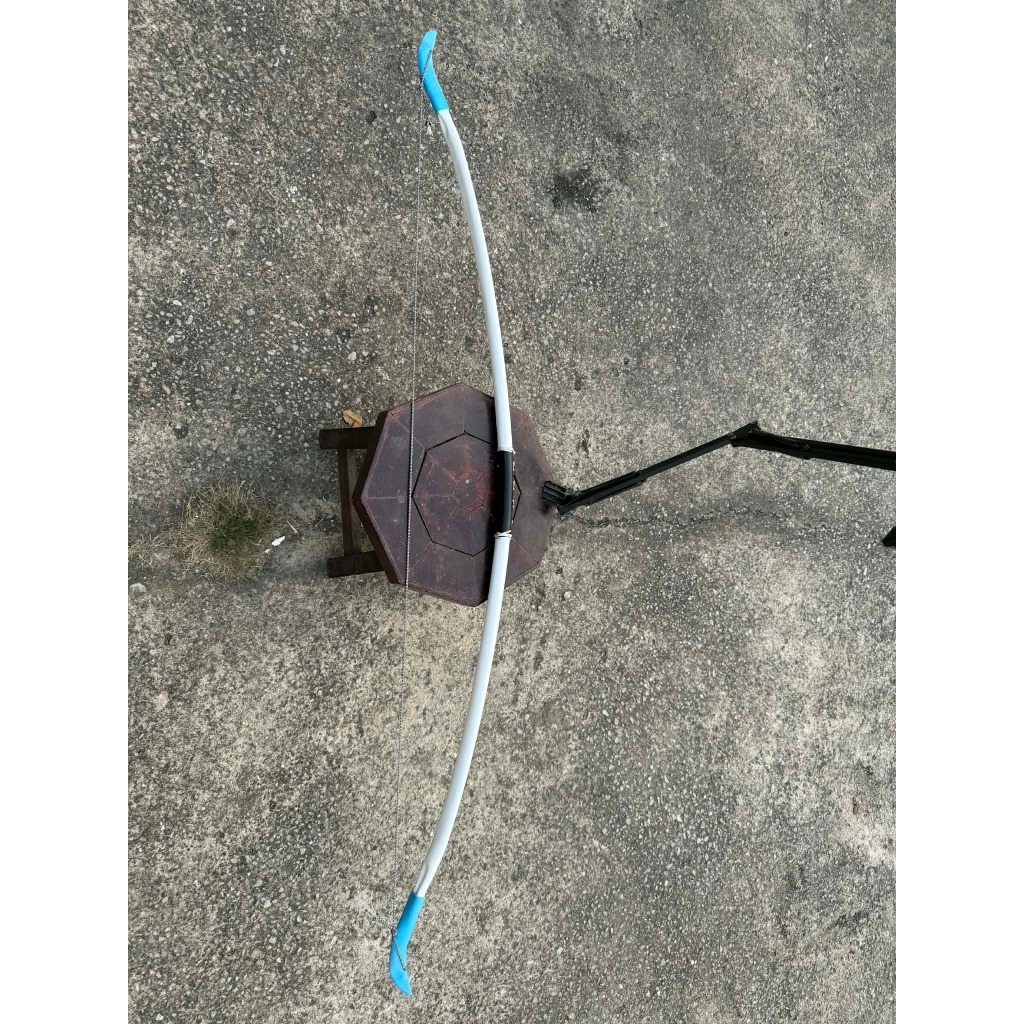 ธนูPVC(Longbow)หรือธนูยาวความแรงอยู่ที่13-15 lbs