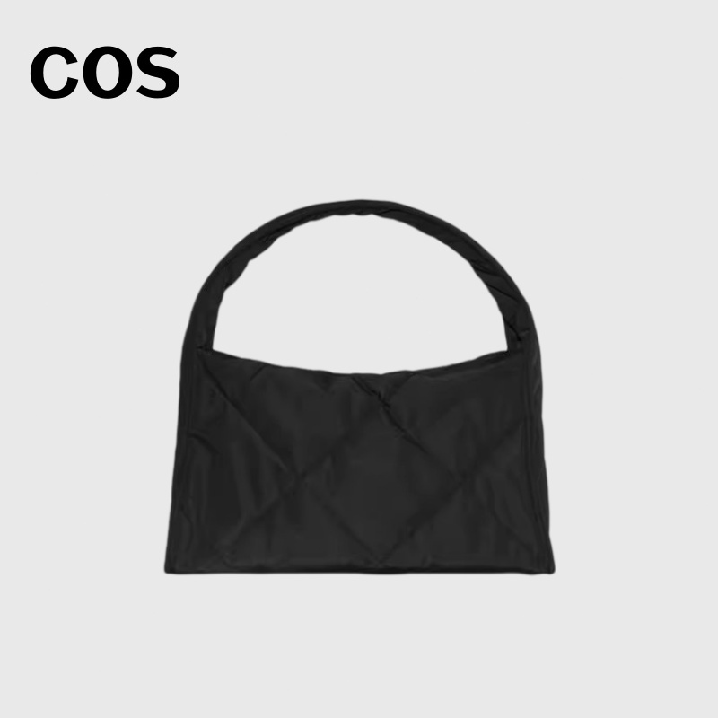 ของแท้ 💯% COS Rectangular pattern quilted large capacity shoulder bag เย็บกระเป๋าเดินทาง