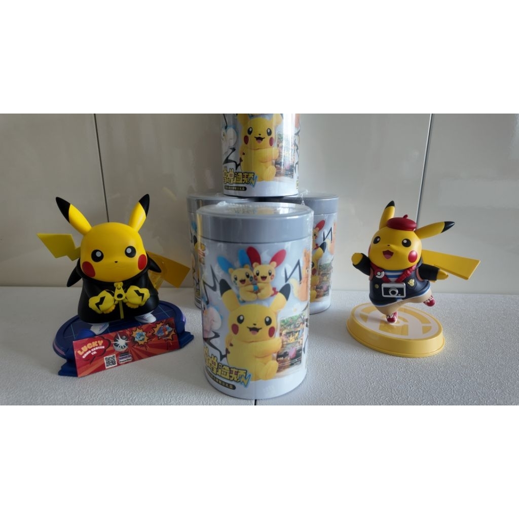 [มาใหม่/พร้อมส่ง]กล่องของขวัญPokémon TCG: Nuzzle Cheeks Plush Toy Card Display Blind Box