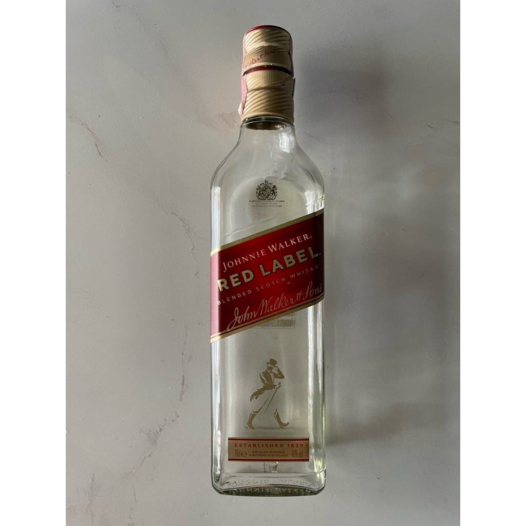 ขวดRED LABEL ขนาด700cl