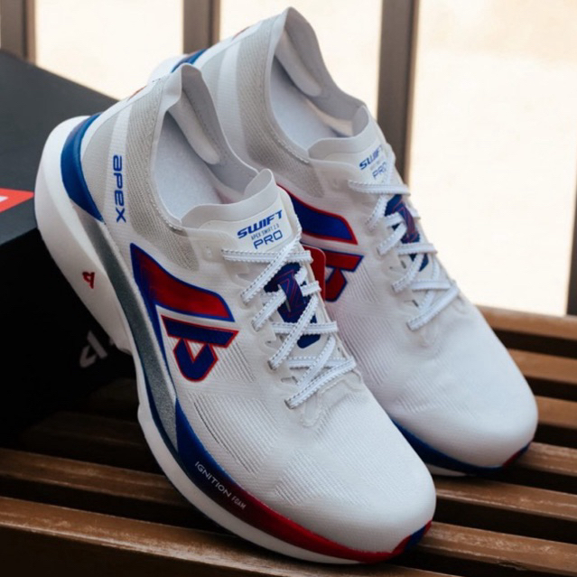 APEX SWIFT 2.0 Pro (Unisex) รองเท้าวิ่ง