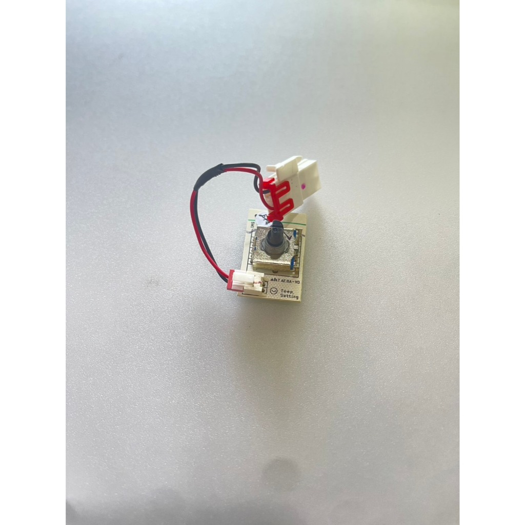 P2212 ตัวปรับอุณภูมิตู้เย็น SAMSUNG พาร์ท DA41-00471D ของใหม่ มาพร้อมสายเสียบ
