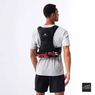 NEVO RHINO CLASSIC 5L VEST เป้น้ำแบบ Unisex ขนาด 5 ลิตร มาพร้อมขวดนิ่ม 500 ml. มีช่องเก็บของหลายช่อง