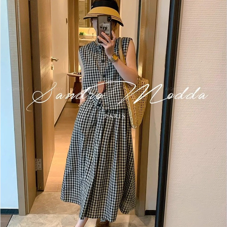 ผ้าผ้าเกาหลี สินค้าเซ็ตไซส์ใหญ่ สินค้าใหม่ฤดูร้อน สำหรับสาวขนาดใหญ่ เสื้อไม่แขนลายสี่เหลี่ยมขาวดำ + สกุลยาว ปกปิดช่องว่า