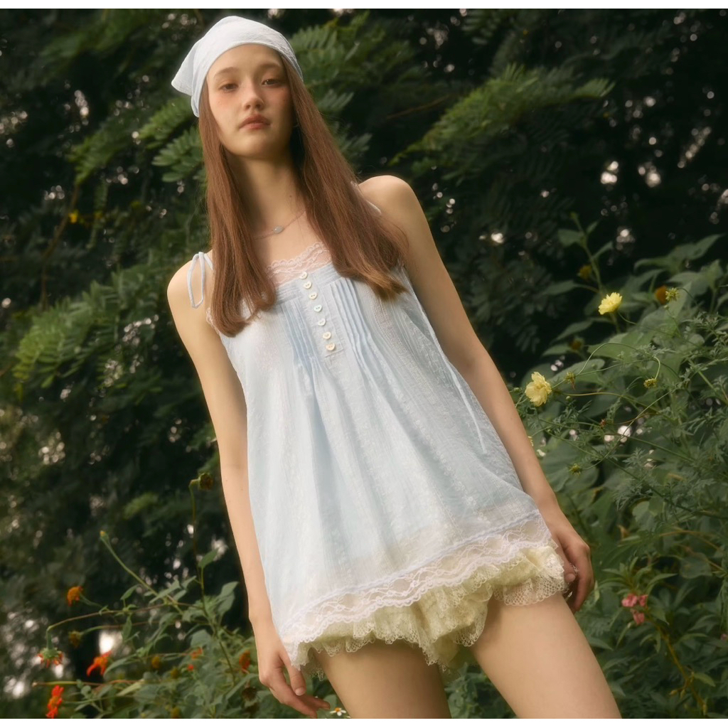 ส่งต่อ | lookbooklookbook etoile top สี blue moonlight