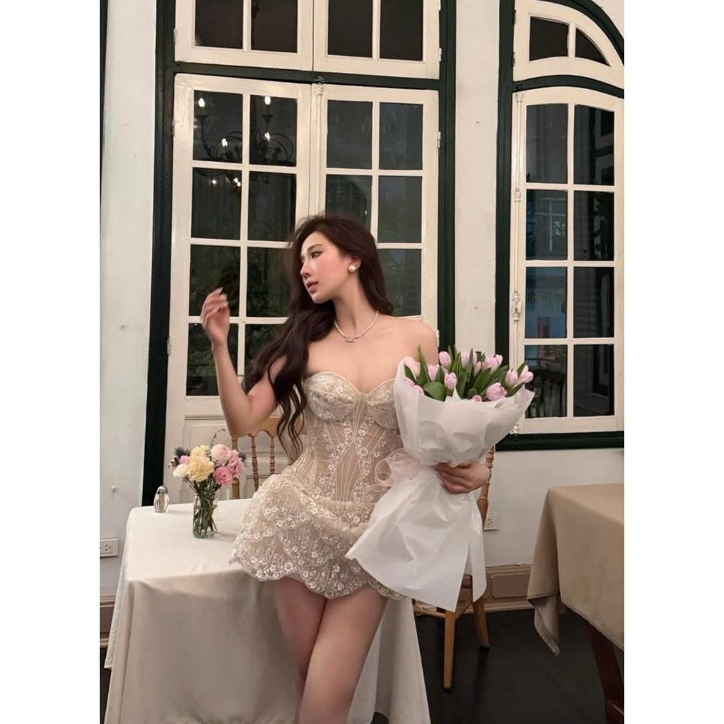 JULIE DRESS จากแบรนด์ NINISESI พร้อมส่งจากไทย
