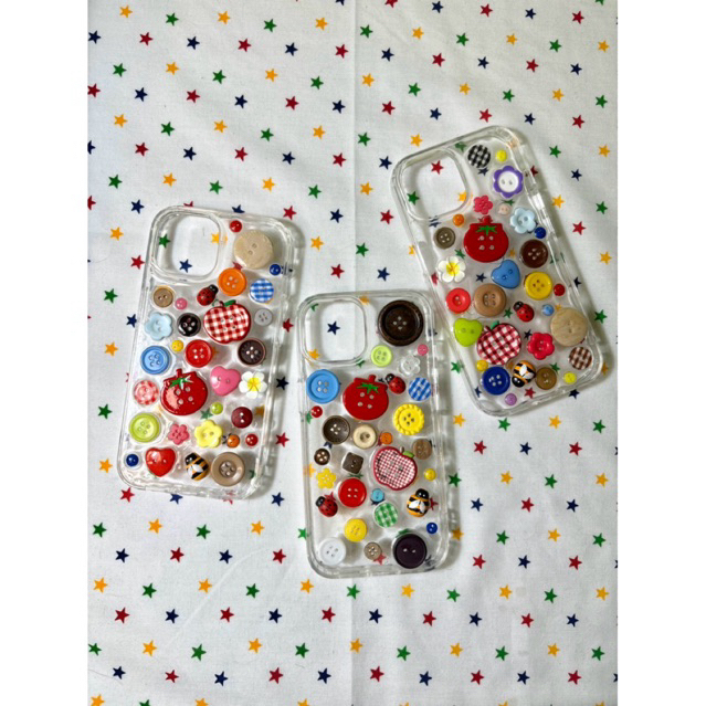 📌 เคสกระดุมdiy น่ารักก สั่งทำได้ค่า😻🩷 (มีทุกรุ่น)