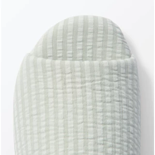 MUJI มูจิ สลิปเปอร์ รองเท้าเดินในบ้าน ผ้าริ้ว ออกแบบมาให้พอดีเท้าใส่สบาย