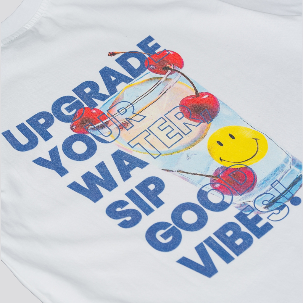 SMILEY® WHITE BERRY INTENSE RELAX TEE SHIRT — صورة 3