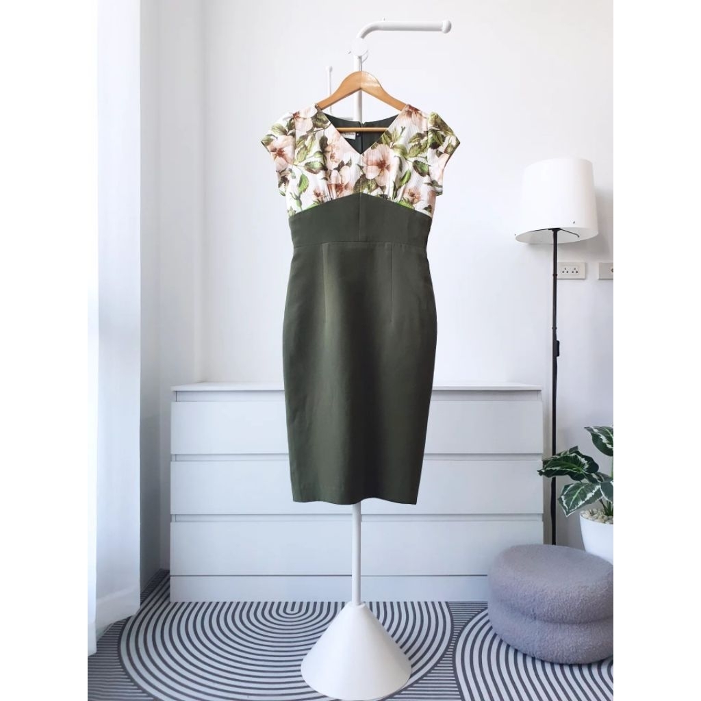 เดรส Pim by pimlee dress (รบกวนอ่านรายละเอียดสินค้าและตัดสินใจก่อนสั่งซื้อ สั่งแล้วห้ามยกเลิกและพร้อ