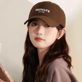พร้อมส่งจากไทย หมวกแก๊ปทรงแหลมสไตล์เรโทรอเมริกัน ทำให้ใบหน้าของคุณดูเล็กลง การป้องกันแสงแดด เป็นกลาง1631