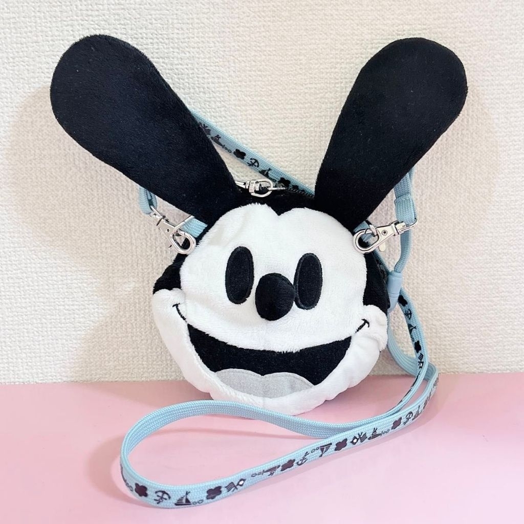 กระเป๋าสะพาย ดิสนีย์ Tokyo Disney Oswald Pass Case The Lucky Rabbit Face Plush Card Holder Purse Bag