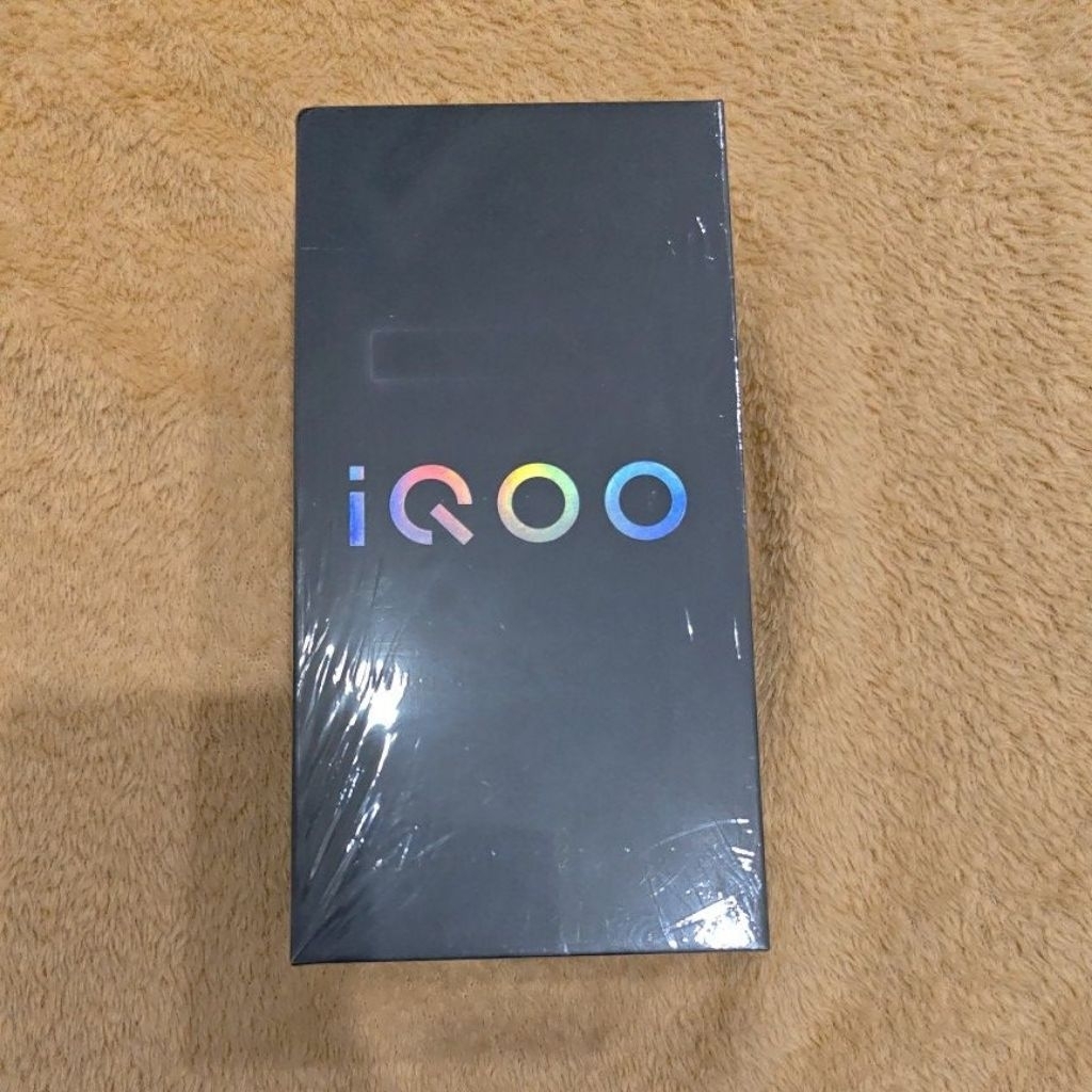 โทรศัพท์  IQOO Z10 5g มือสอง เครื่องศูนย์ไทย