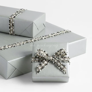 กระดาษห่อของขวัญพรีเมียมสไตล์มินิมอล (52x75cm) Gift Wrapping Paper