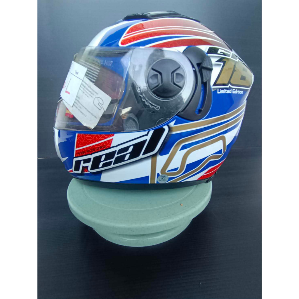 หมวกกันน็อค REAL GP 18 Limited Edition  Size L  รหัส M427 ลดล้างสต็อค (ไม่ถุงคลุมหมวก ไม่มีกล่องของr