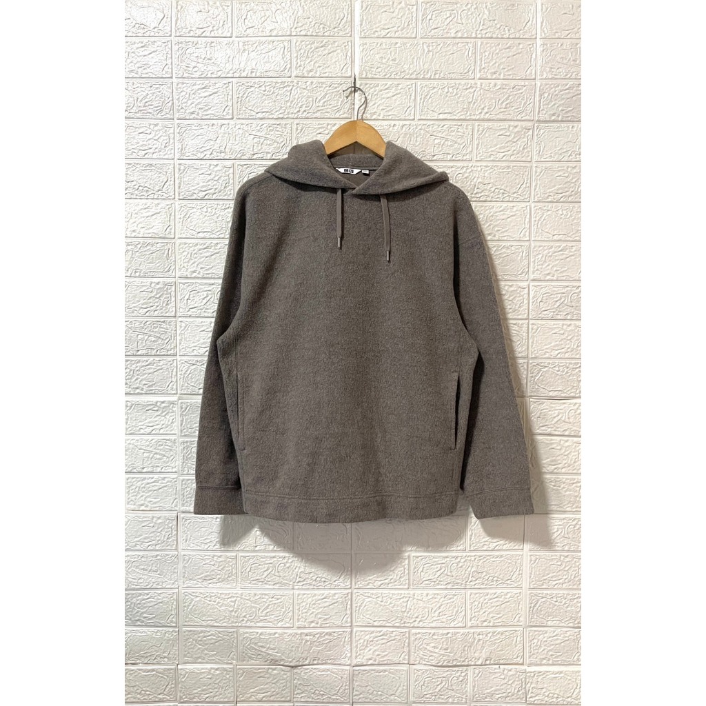 เสื้อกันหนาวฮู้ด UNIQLO สีเบจน้ำตาล มือสอง Size M อก 44