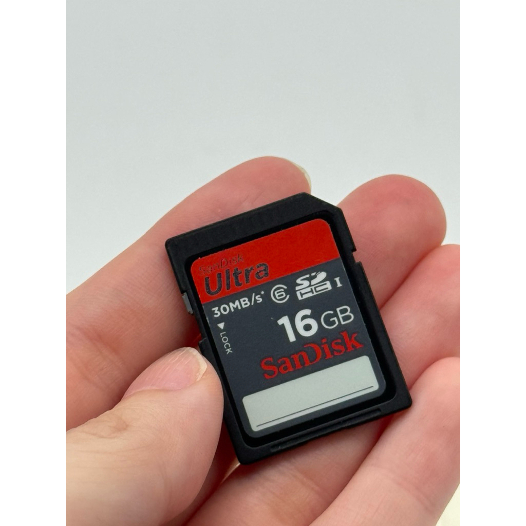 เมม sandisk 16 gb ใช้งานได้ปกติค่ะ