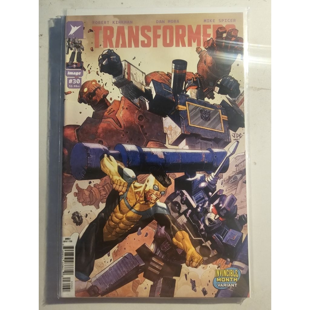 Transformers #30 (Invincible Month Variant) 🤖🔥