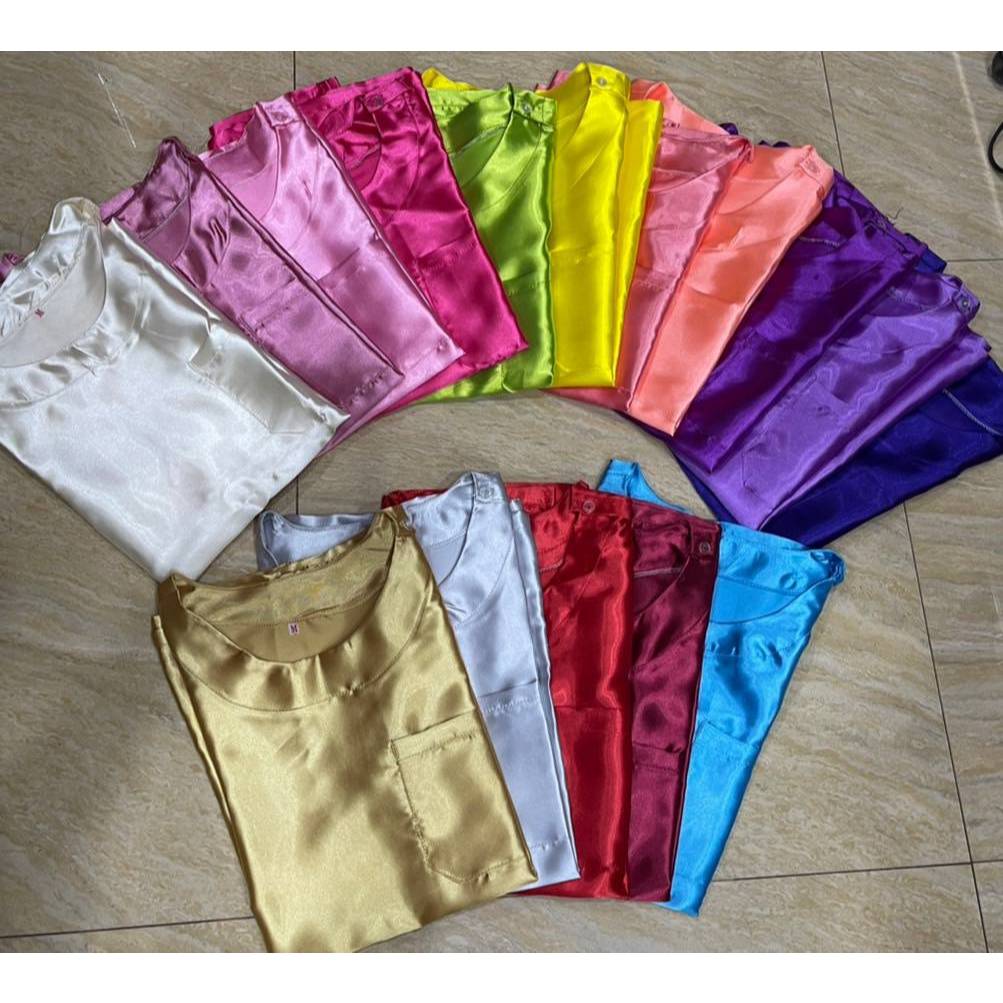 เสื้อคอกลมผ้ามัน ผ้าต่วนผู้ใหญ่ ผ้าลื่น ใส่สบาย👨🏻😍 ⚠️ได้เฉพาะเสื้อนะคะ⚠️