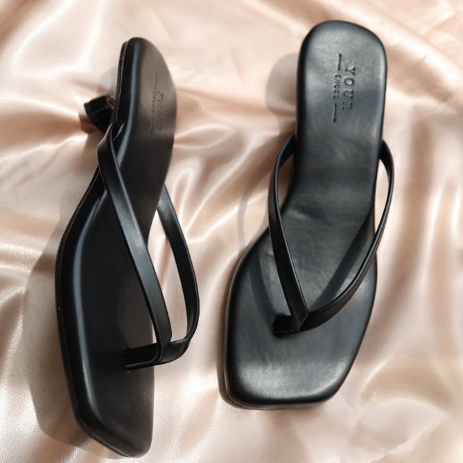 YOURSHOES Z17 (เท้าอวบ เท้ายาว +1ไซส์*) / รองเท้าส้นสูง 1นิ้ว รองเท้าหูหนีบ รองเท้าหนังนิ่ม รูปที่ 3