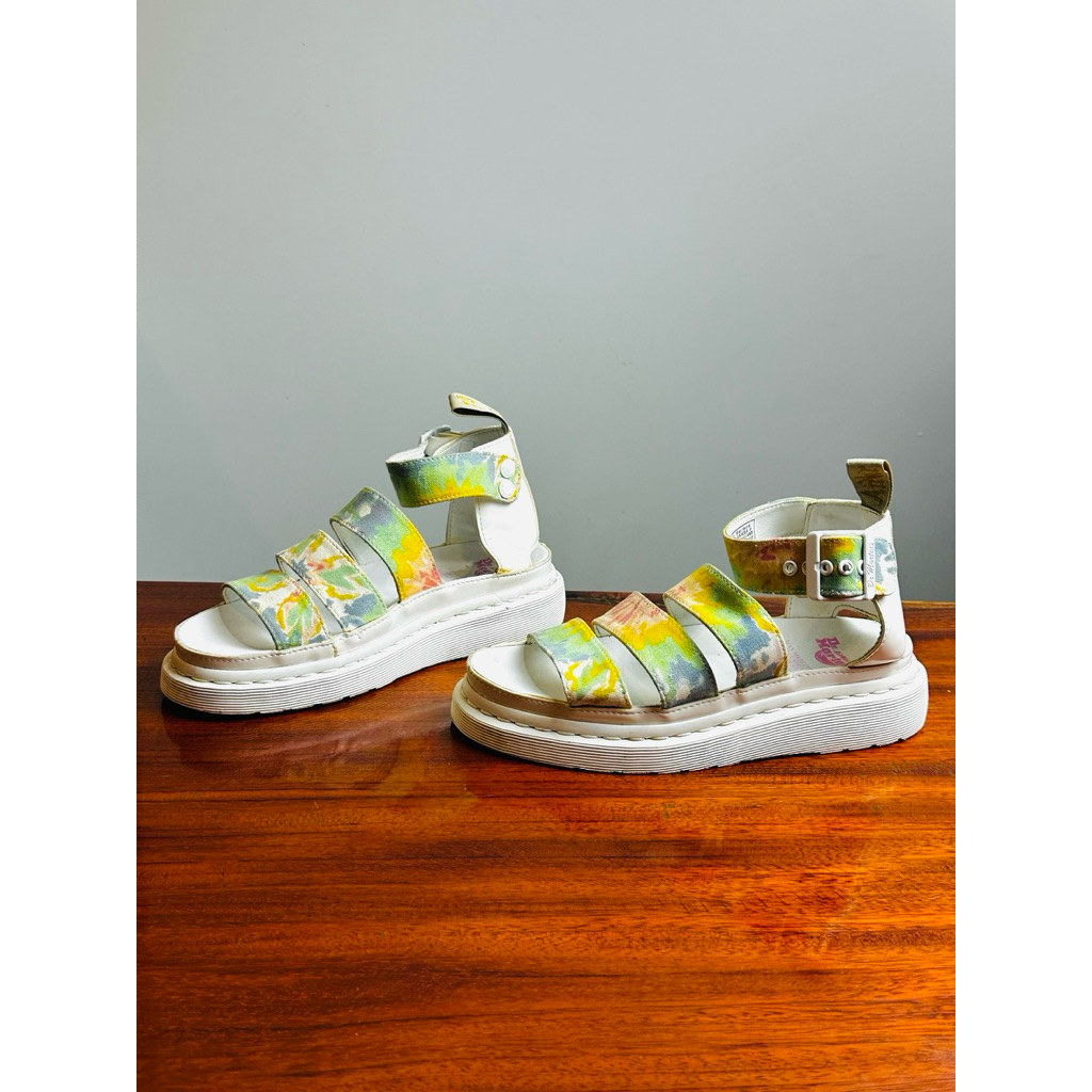 Dr.Martens รองเท้าแตะรัดส้น ไซส์37-38