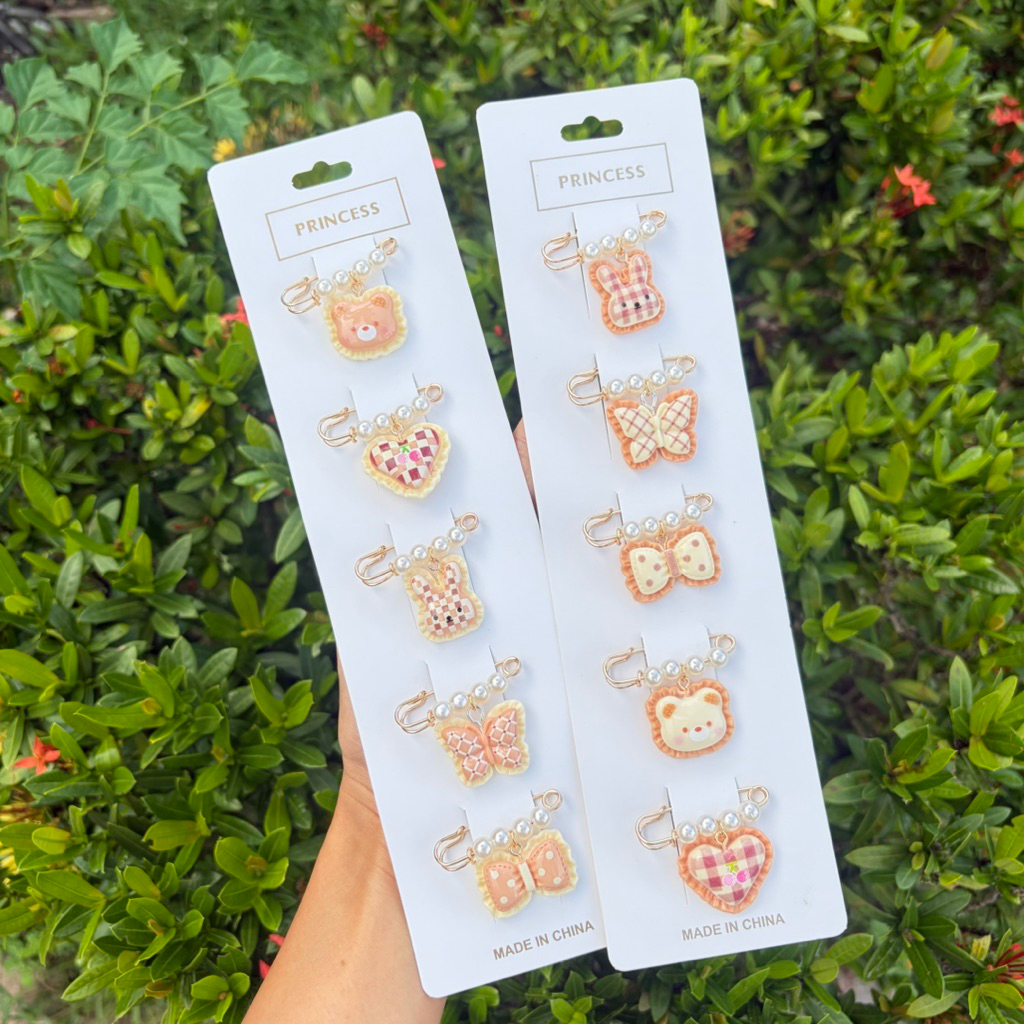 New1 เข็มกลัดคนท้อง ขนาด 3.8 ซม. ติดแน่น ไม่เป็นรู brooch ติดเสื้อผ้า กระเป๋า ฮิญาบ ปรับเอวกางเกง สินค้าพร้อมส่ง
