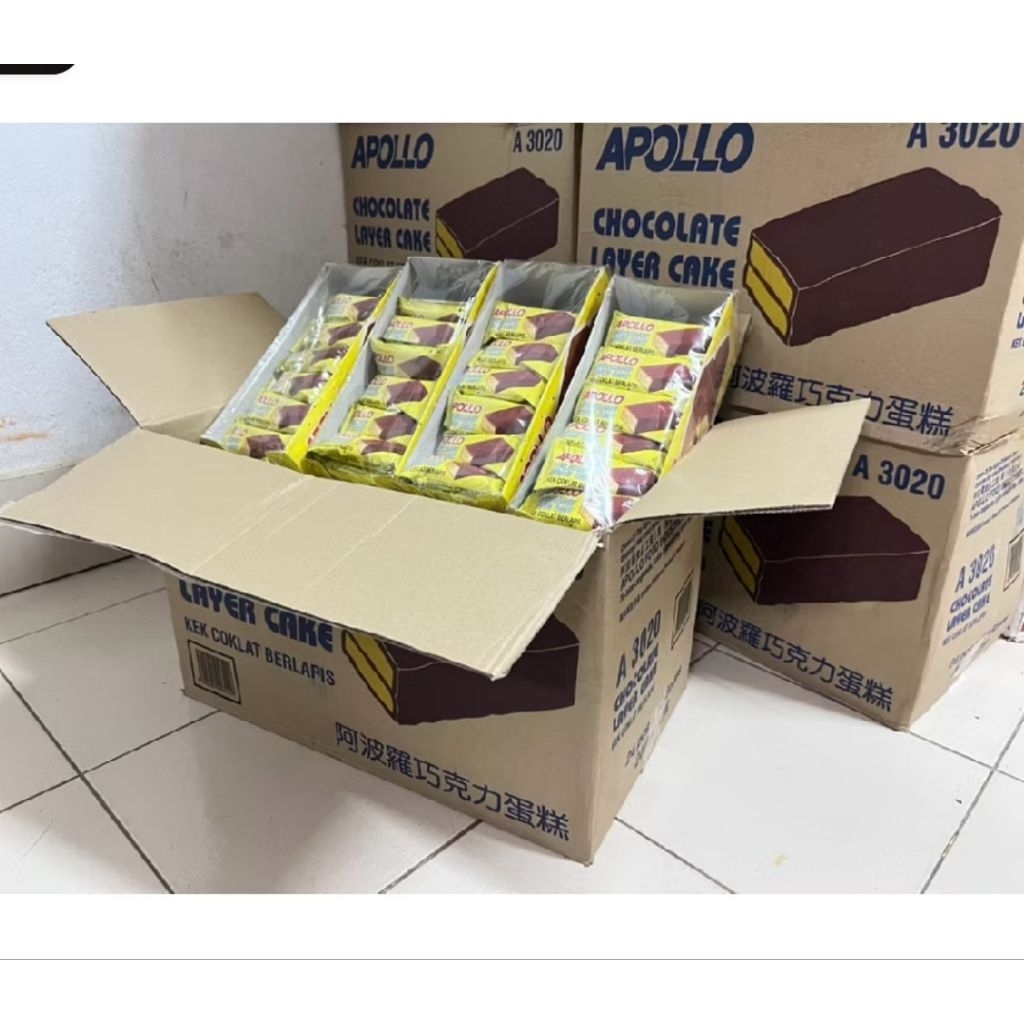 เค้กซ็อกโกแลต Apollo กล่องละ 24 ชิ้น ยกลัง12กล่อง