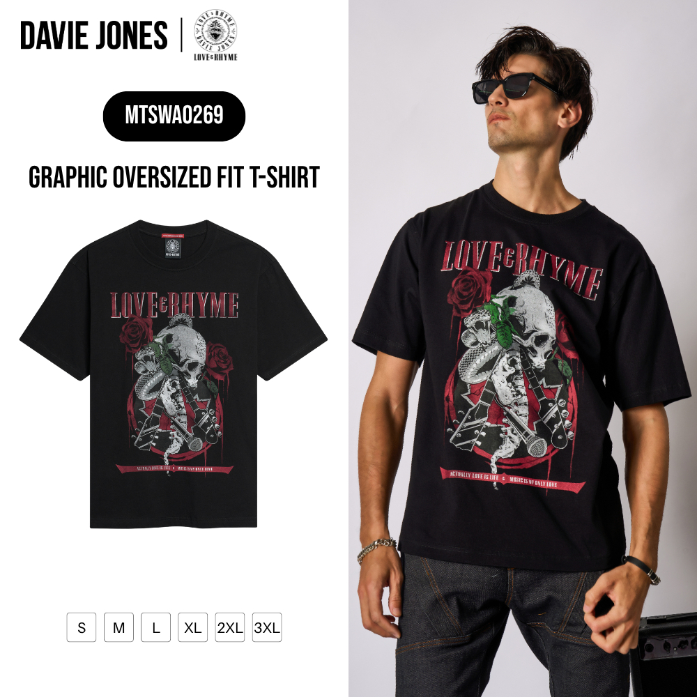 DAVIE JONES [LOVE & RHYME] เสื้อยืดผู้ชาย Graphic Oversized Fit T-Shirt  สีดำ WA0269