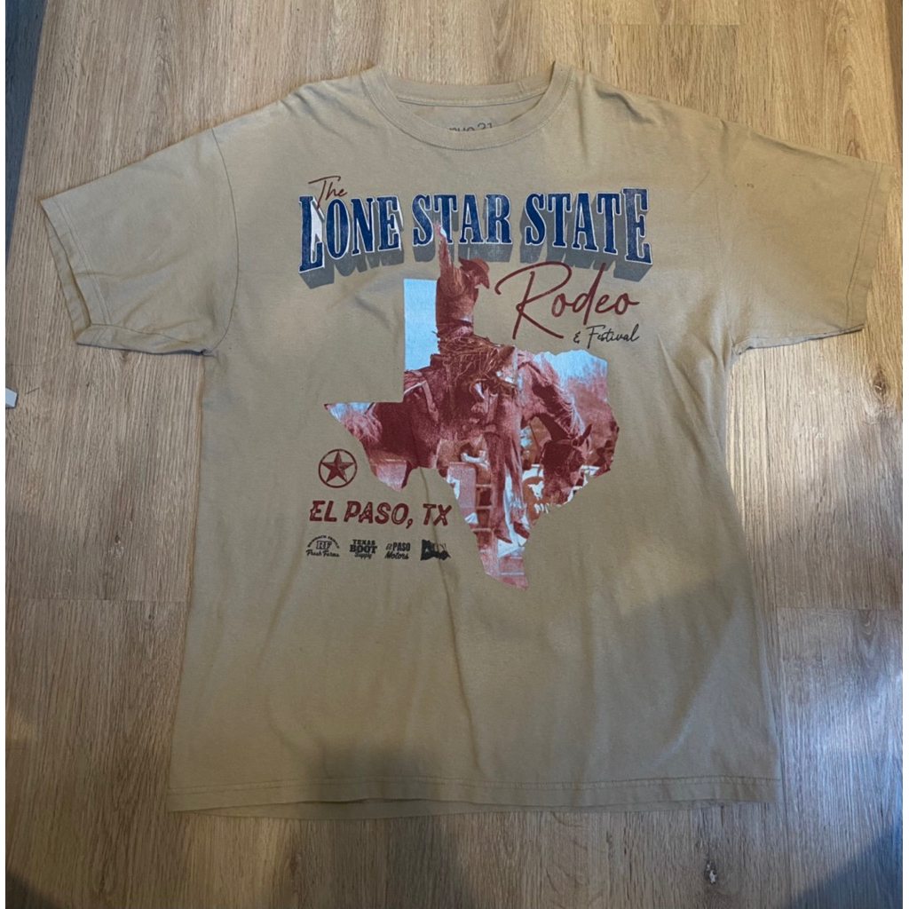 รหัสA1 The Lone Star State -Vintage T Shirt ขนาด: อก 42นิ้ว ยาว 29นิ้ว  ตำหนิ:- ราคา: 225บาท 💖