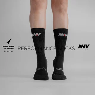 NNV Running Socks ถุงเท้าไร้ตะเข็บ ข้อยาว กระชับฝ่าเท้าไม่ดิ้น หนานุ่มฝ่าเท้าพอดี