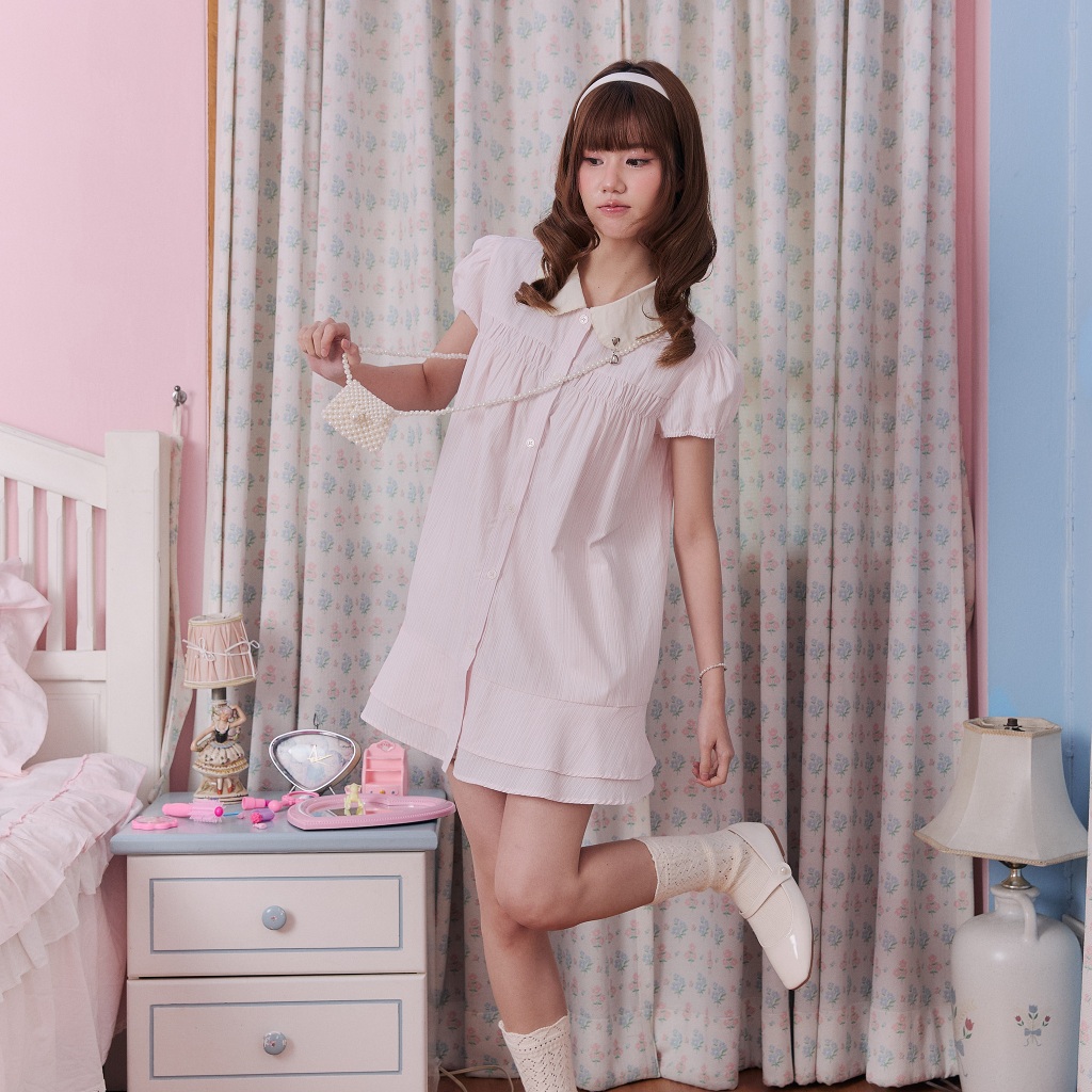 DAILYLOOK.SM --- Bella dress มินิเดรสคอปก แขนตุ๊กตา กระโปรงระบายสองชั้น รูปที่ 2