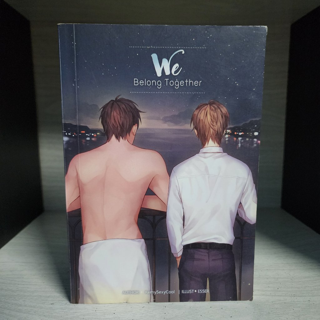 We belong together ปกบุบ มุมถลอก จุดเหลือง มือสอง สภาพอ่าน