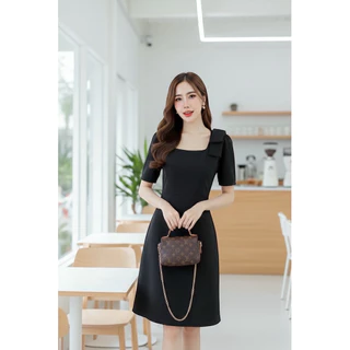 [พร้อมส่ง] Bowty dress - เดรสแต่งโบว์ไหล่ ป้าย VERA ชุดไปงานแต่ง ชุดไปคาเฟ่ ผ้าบาร์บี้ by Lamoon Apparel